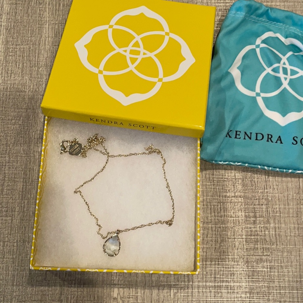 Kendra Scott Kiri Necklace in Slate